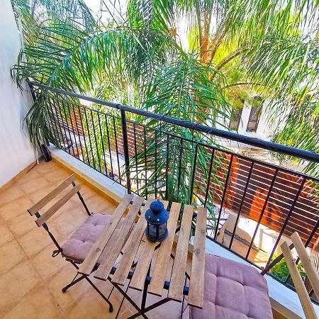 Sunny Pool Apartment โวโรคลินิ ภายนอก รูปภาพ